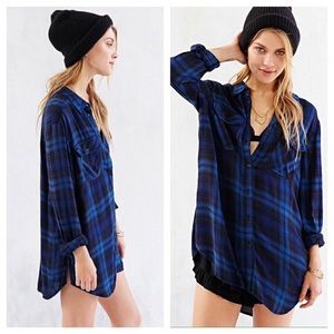 BDG soft flannel Small blue boyfriend fit plaid